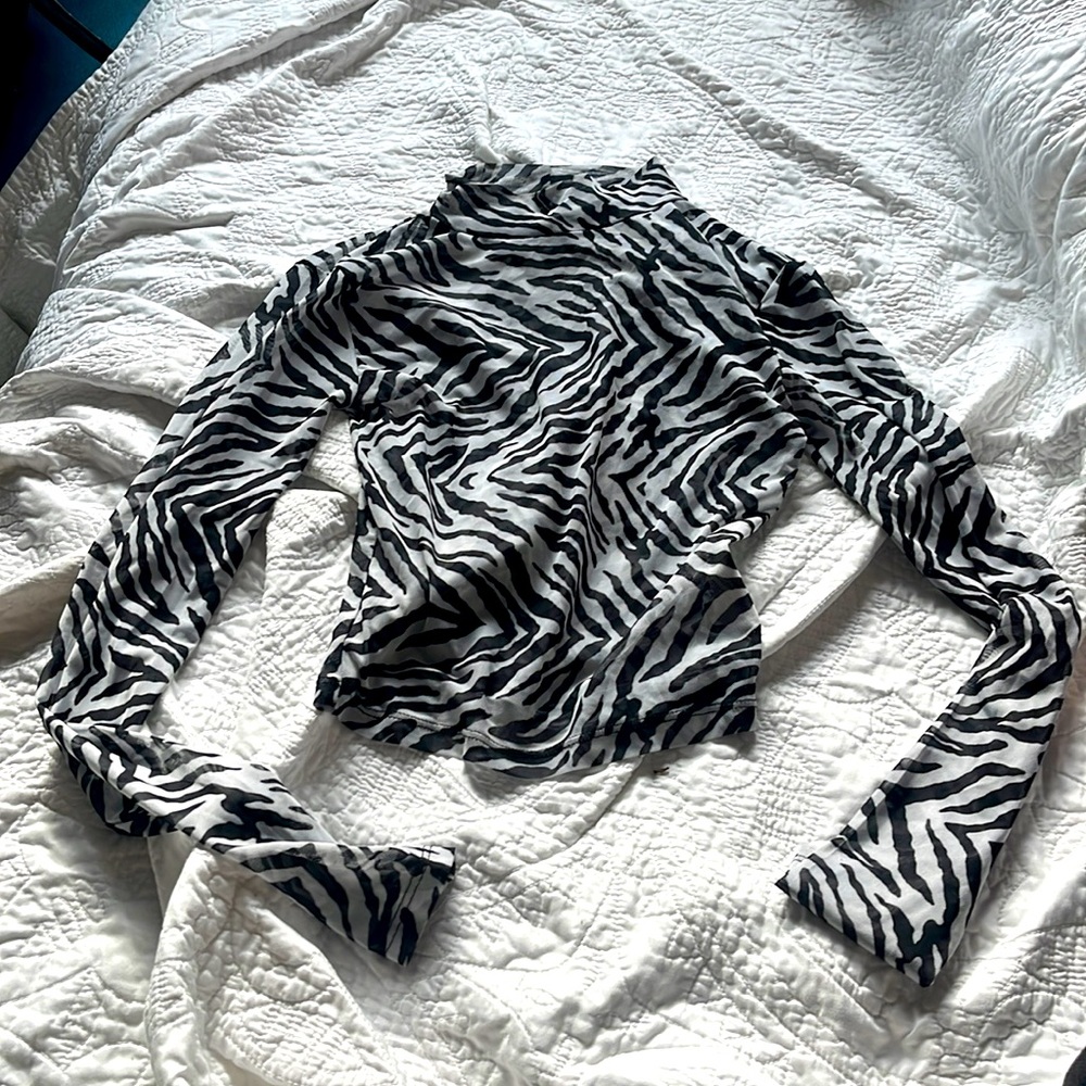 Zebra shirt